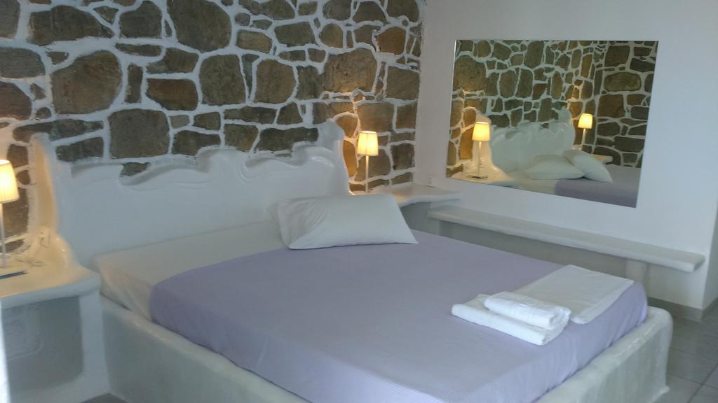 Hotel Adamas Εξωτερικό φωτογραφία