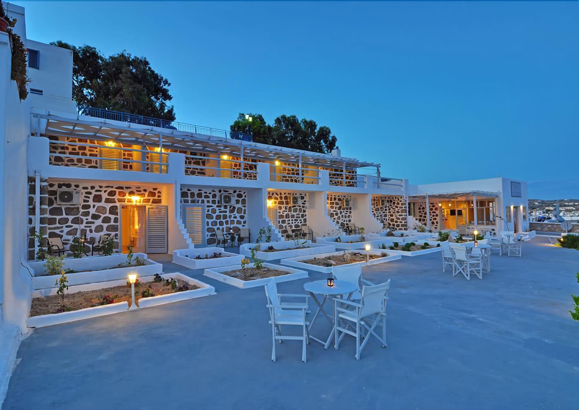 Hotel Adamas Εξωτερικό φωτογραφία
