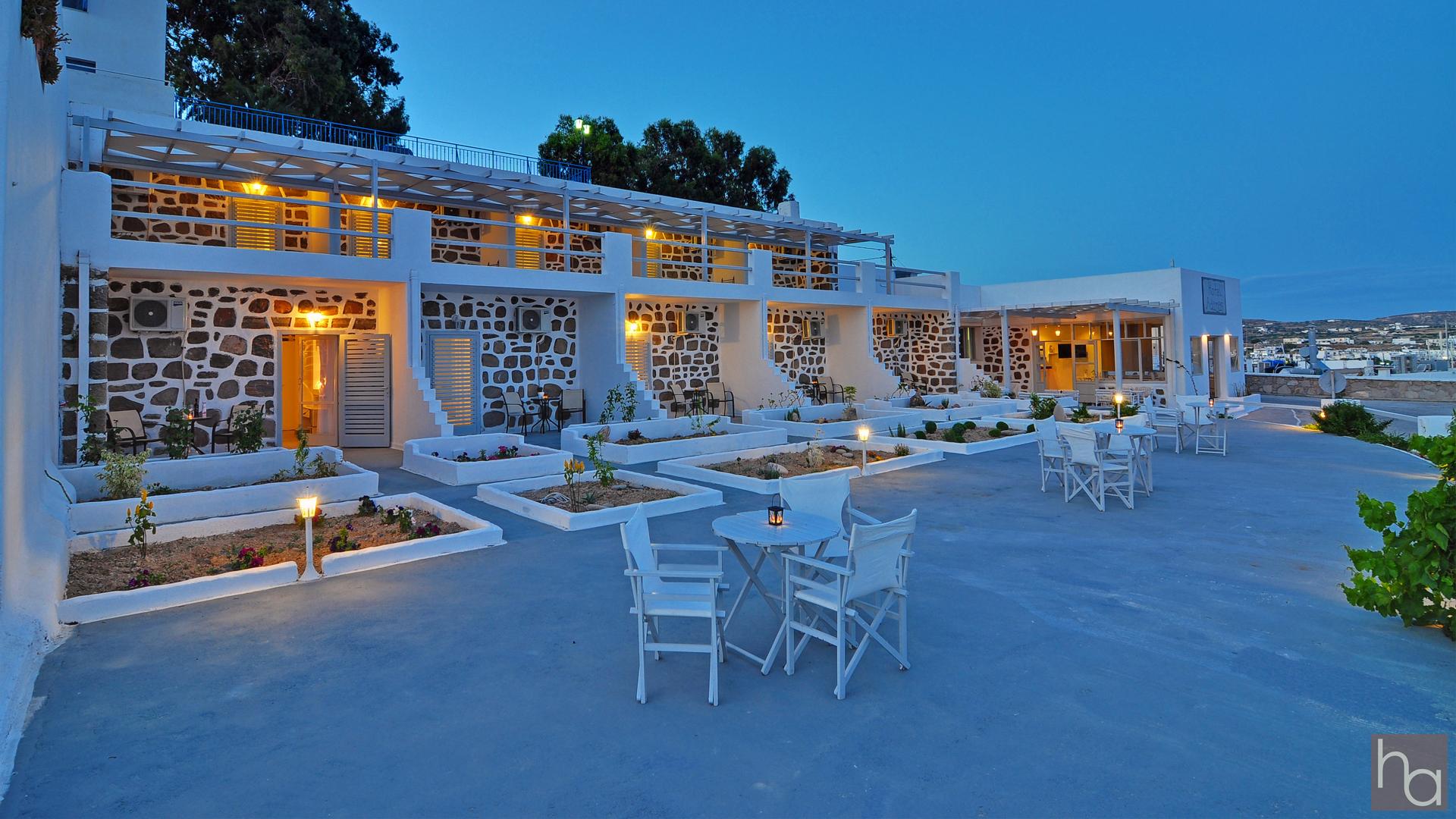 Hotel Adamas Εξωτερικό φωτογραφία